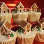 Miniature-gingerbread-Christmas-houses-cup-cakes