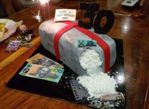 Nashville-Tennessee-Spilled-Out-Cocaine-Block-Custom-Shaped-Cake